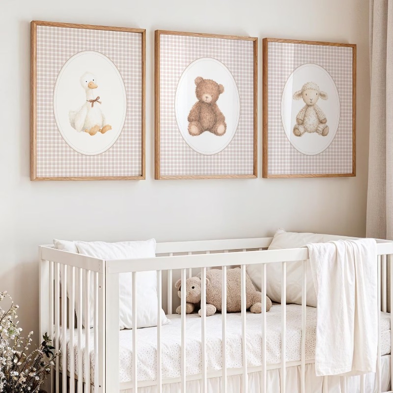 Baby Nursery Gender Neutral - Set Cetakan Hewan untuk Kamar Bayi,
